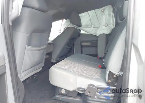 2011 Ford F-250 Xlt z USA, uszkodzony, nr VIN 1FT7W2BT3BEC06421